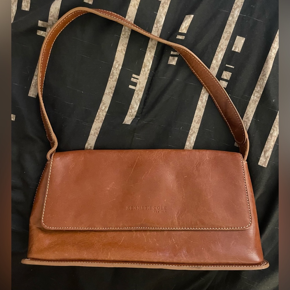 Kenneth Cole New York Leather Shoulder Bag